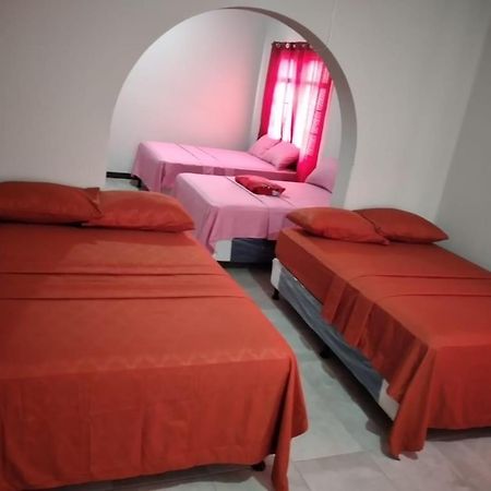 Hotel Galilea El Centro Guatemala City Екстер'єр фото